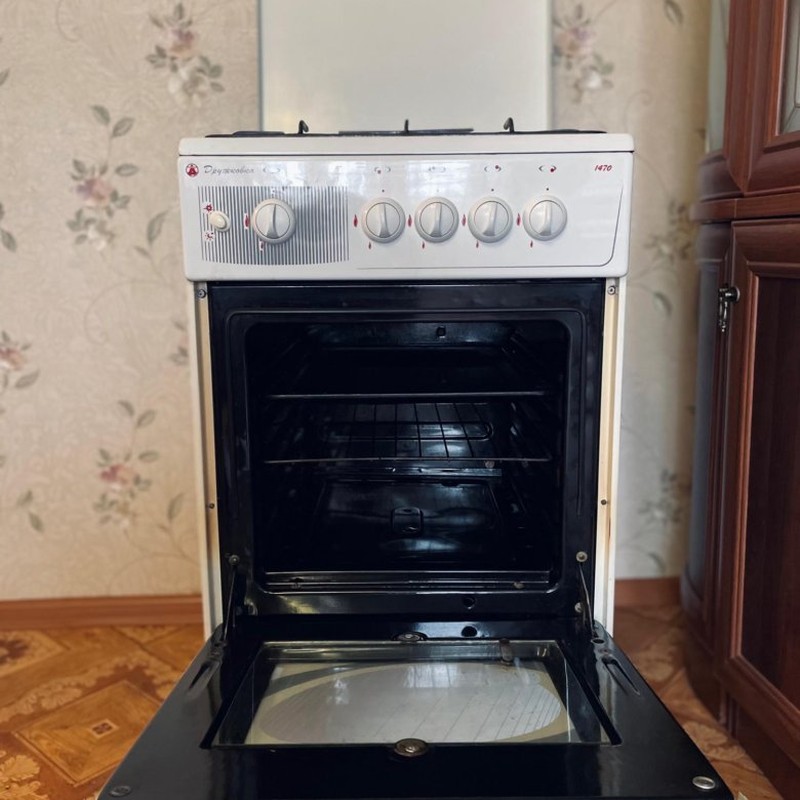 Газовая плита Дружковка ГЭ 1470 (5002 CG 38W)